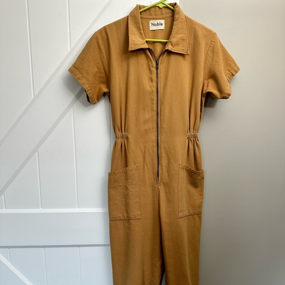 Noble Utility suit